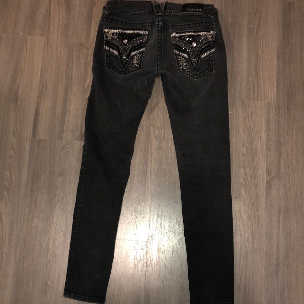 Stretchy skinny jeans